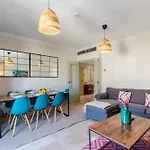 Apartamento Familiar Centro + PARKING