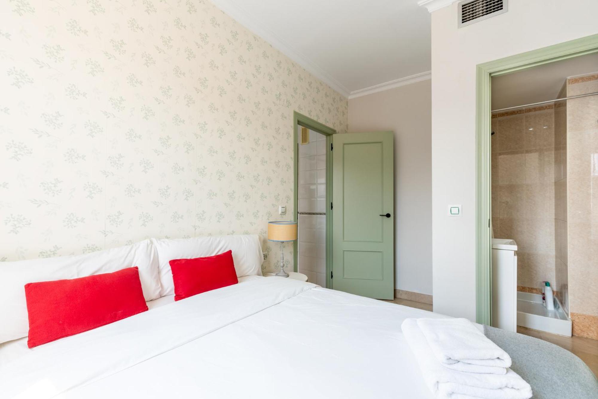 Apartamento Familiar Centro + Parking *